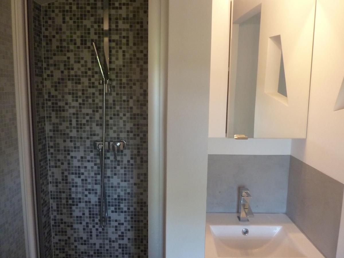 Le Carre Des Vignes Hotel Six-Fours-les-Plages Room photo